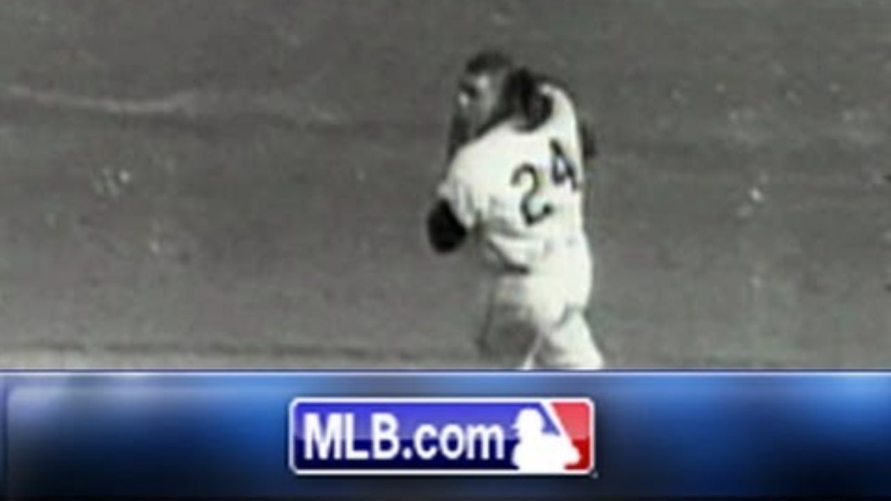 野球　バット　MLB　ウィリー・メイズ 960px-
